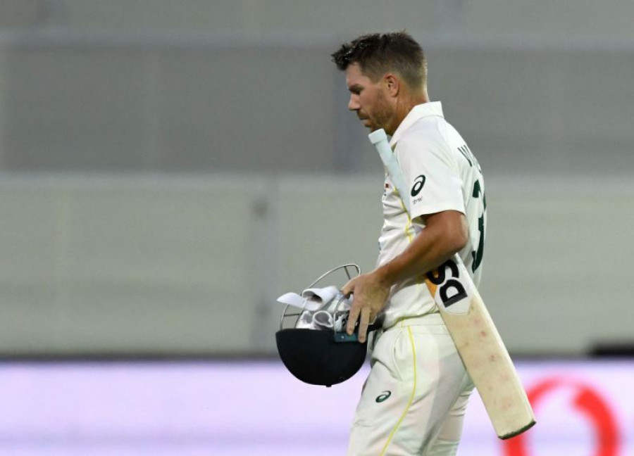 Australia’s Warner drops bid to overturn leadership ban
