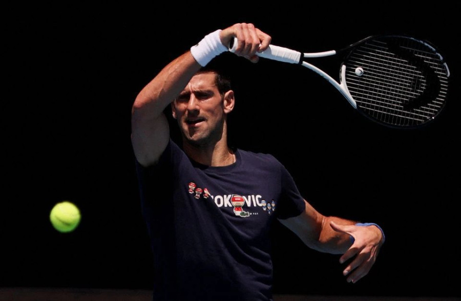 Djokovic confirms error on Australian entry form, visa still in doubt