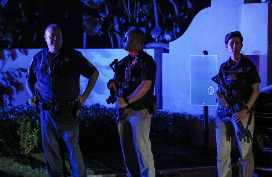 FBI searches Trump’s Florida home as part of presidential records probe