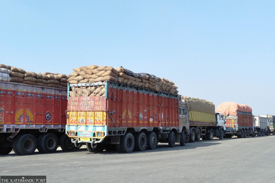 Contraband rice flows into Nepal after export ban