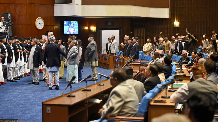 Opposition parties obstruct House meetings over prime minister’s remarks