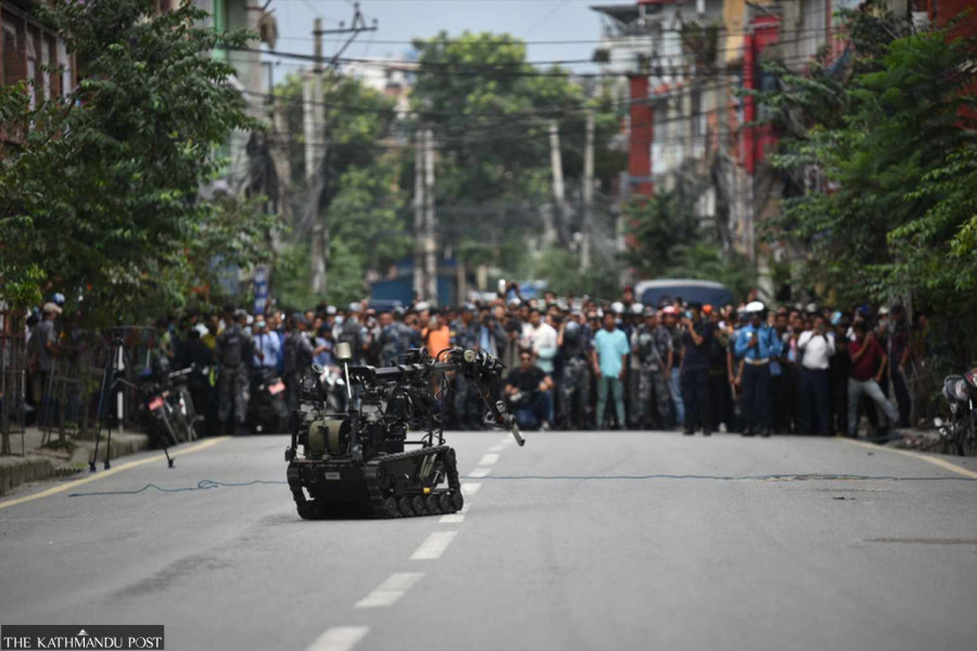 Nepal Army squad disposes of suspicious object in Sinamangal, a suspect arrested