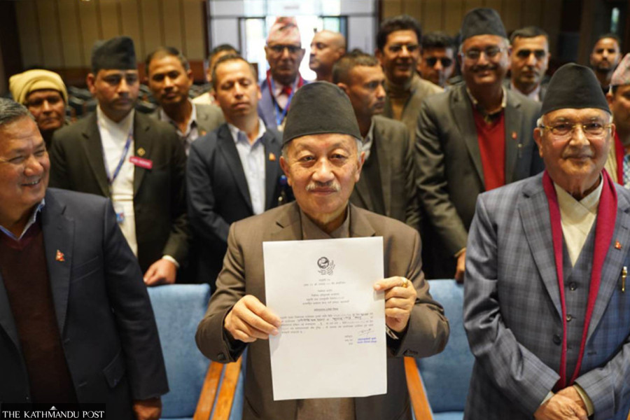 Subas Nembang files candidacy for President
