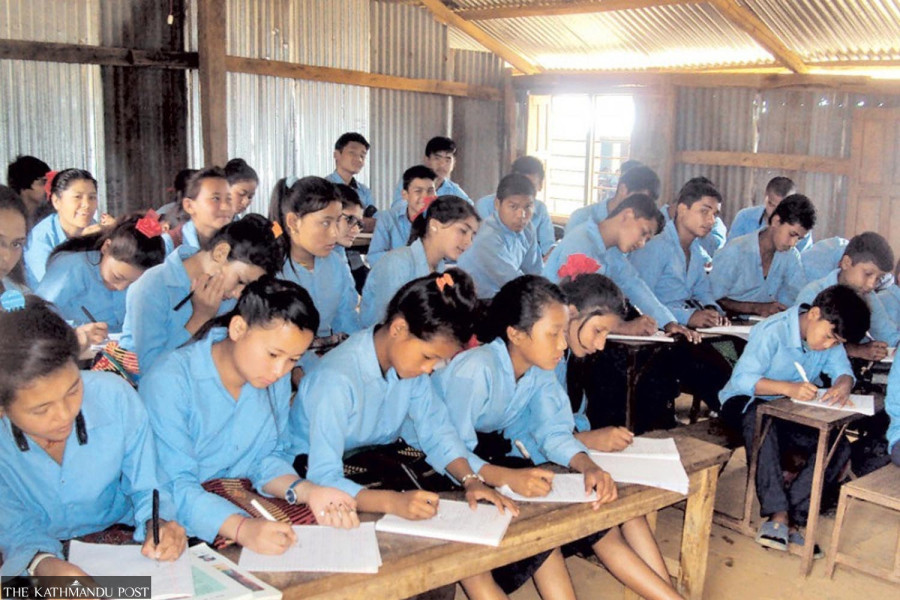 Rich school, poor school