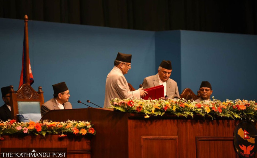 Policy paints rosy picture of economy amid fiscal trouble