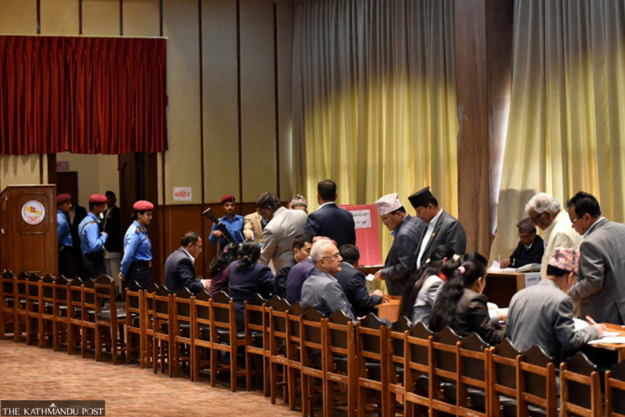 829 votes cast in vice-presidential election