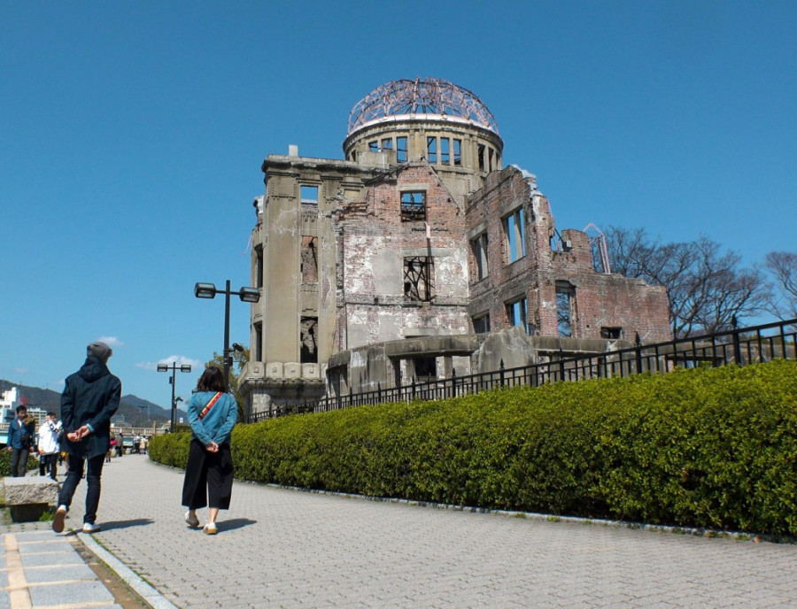 Of death and macabre tourism