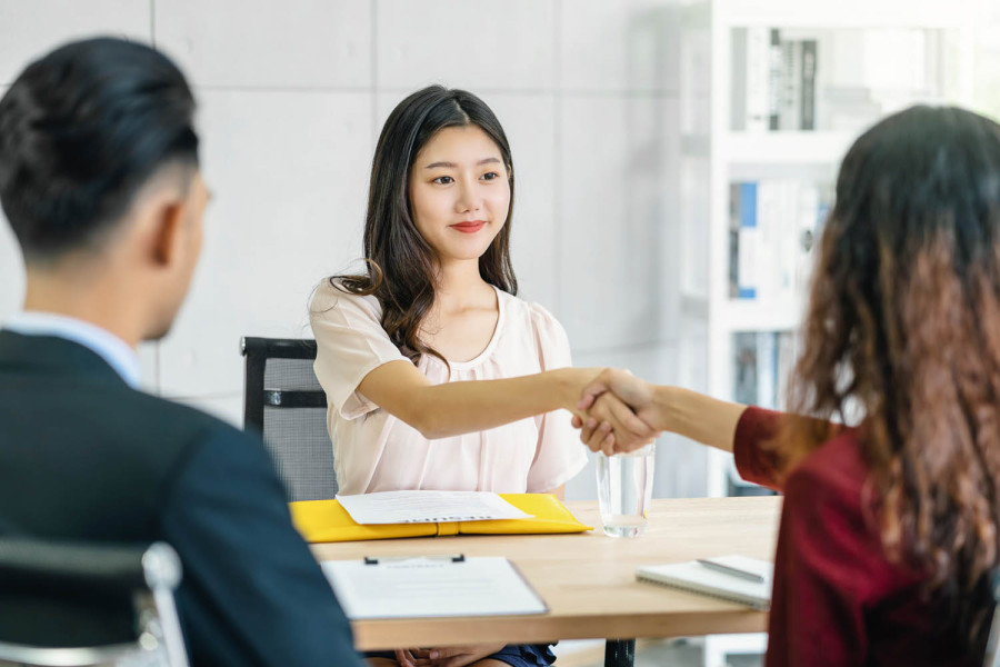The illusion of first impression