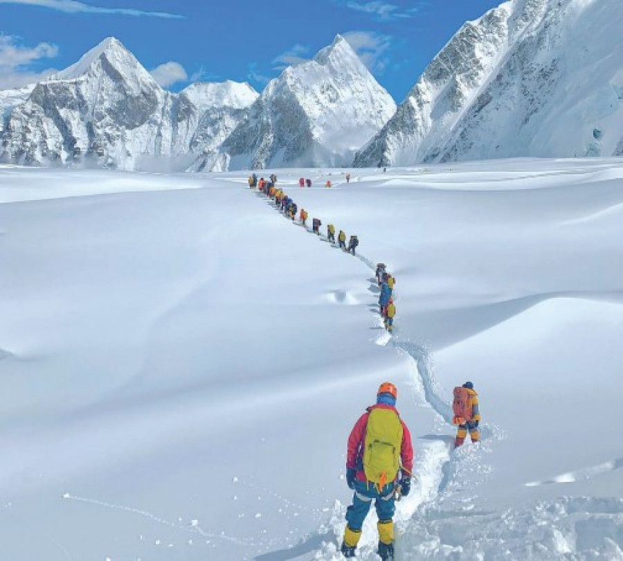 At least three Sherpa guides buried in Everest after massive ice mass movement
