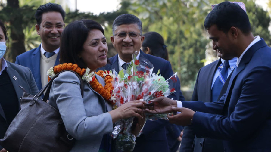 New foreign minister stresses non-alignment