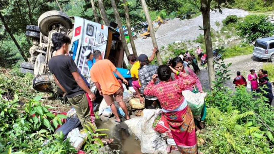 23 injured in separate bus accidents