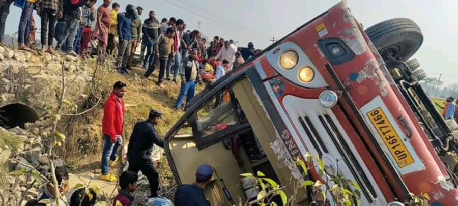 45 Indian pilgrims injured in bus accident in Nawalparasi (West)