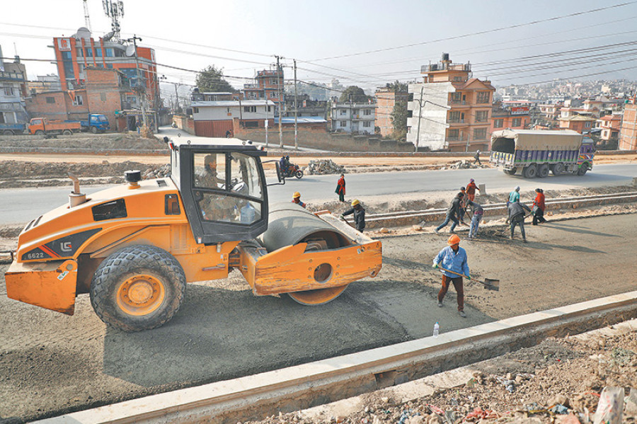 Political instability, funds crunch cripple capital spending