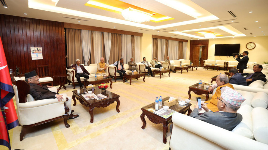 Coalition partners meet to set budget priorities