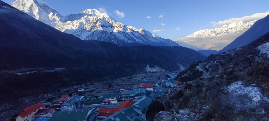 Three Everest passes in ten days
