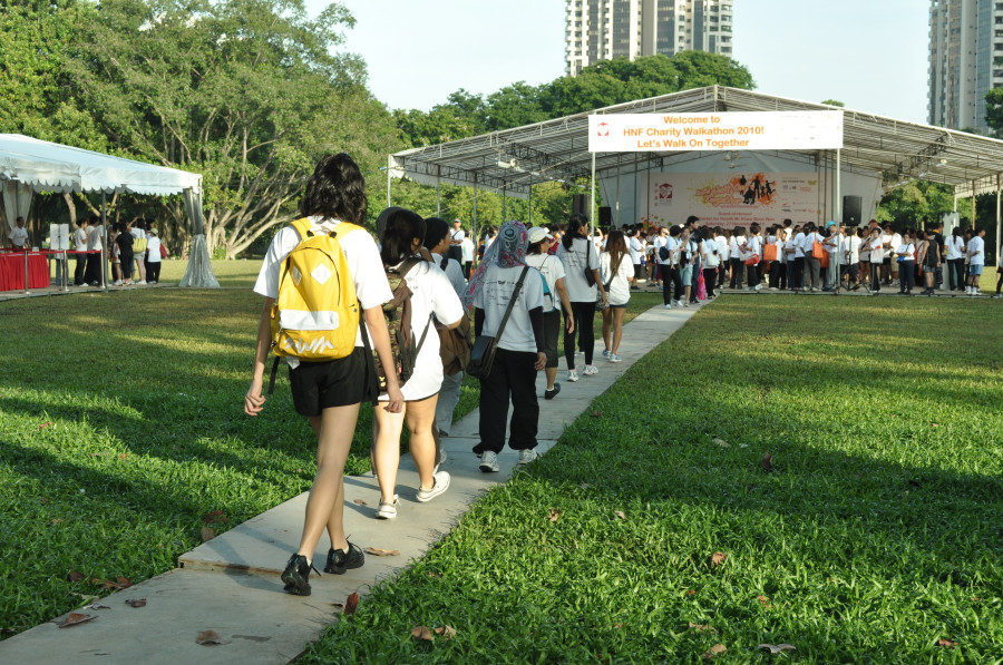 A walkathon for breast cancer awareness