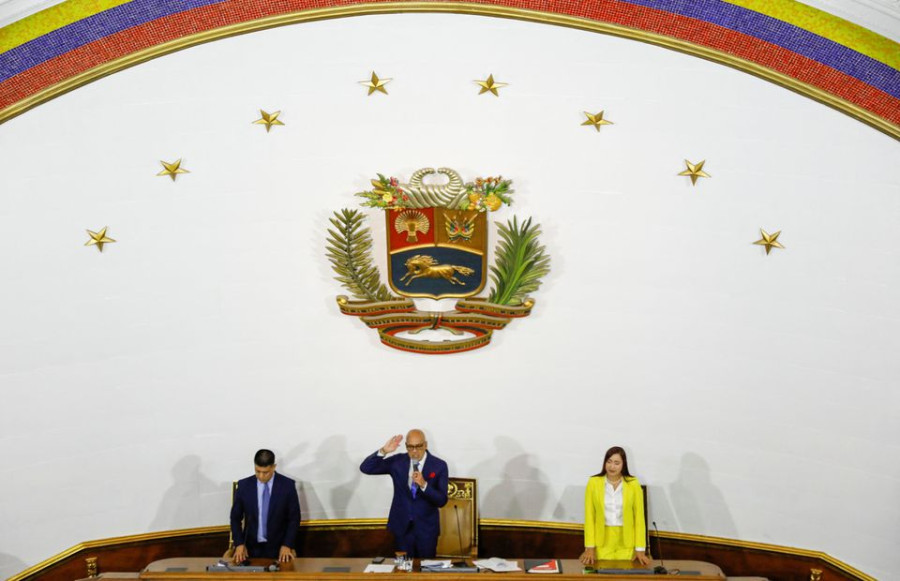Venezuela opposition appoints three exiled lawmakers to leadership