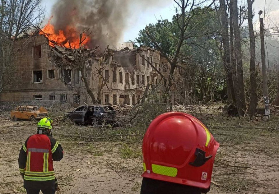 Two killed, 23 wounded in Russian attack on Ukrainian clinic