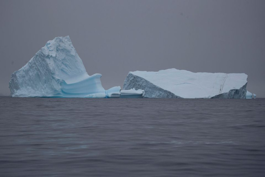 Antarctic winter sea ice hits ‘extreme’ record low