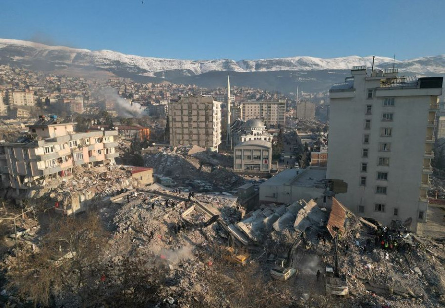 Hopes fade for finding more Turkey-Syria quake survivors as toll climbs