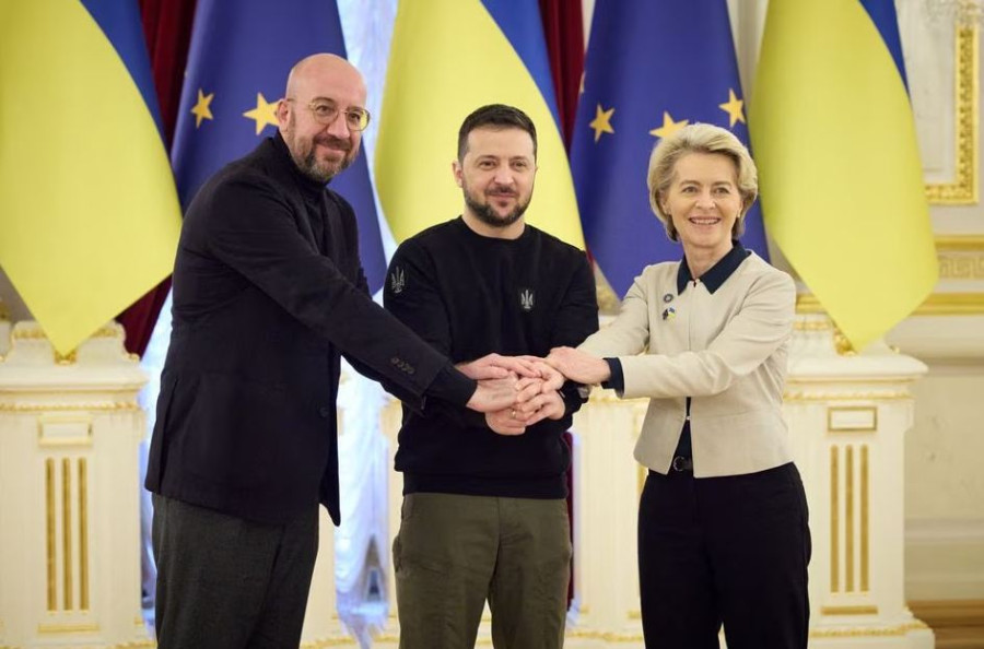 EU set to promise Ukraine support but not quick accession