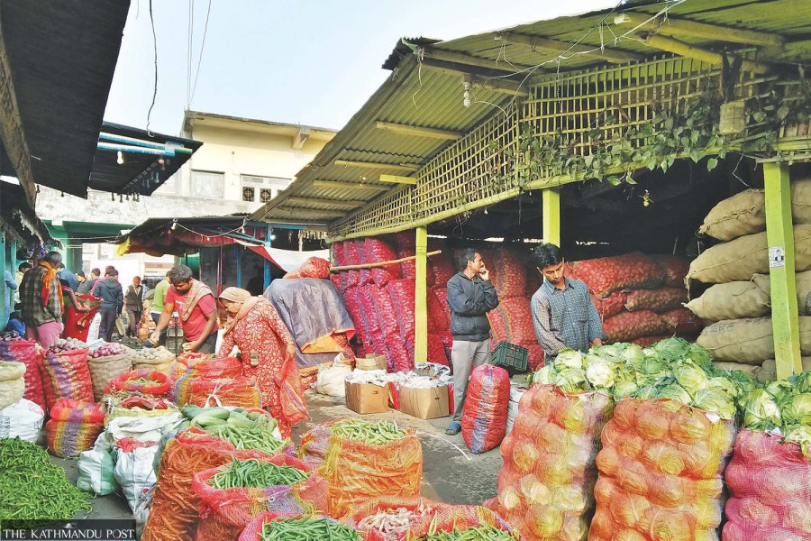 Monsoon pushes up vegetable prices