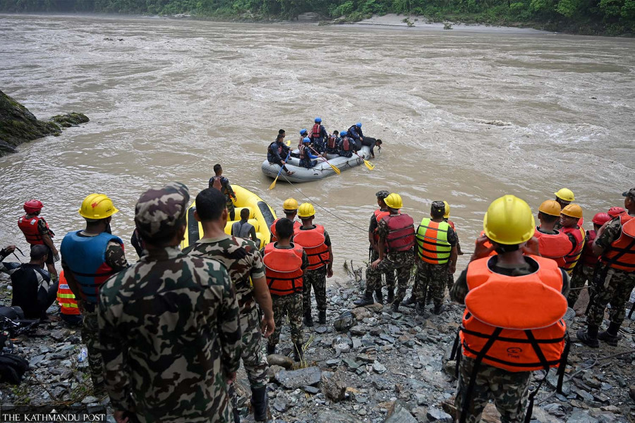 Search for missing passengers sees little progress
