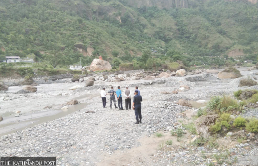 Illegal extraction of riverbed materials in Kaligandaki leaves under-construction industrial village at high risk