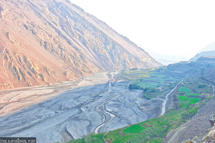 Mountain livelihoods in peril as snowfall vanishes in Mustang