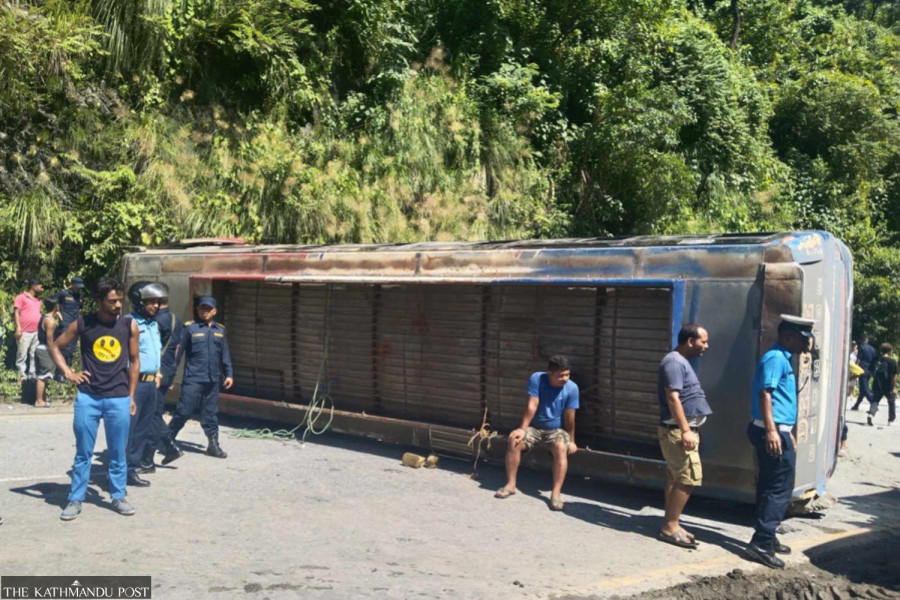25 injured after bus overturns in Chitwan