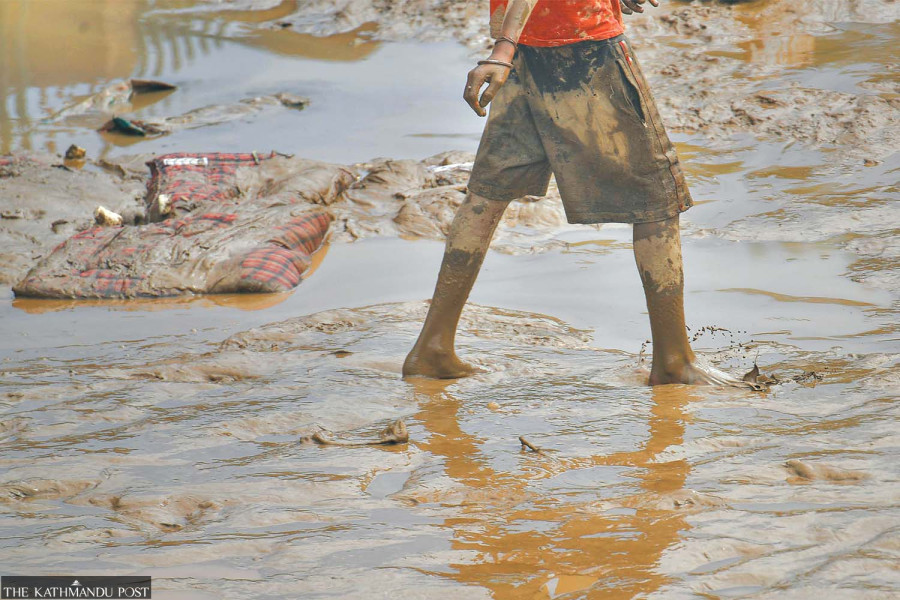 35 children died nationwide in floods and landslides