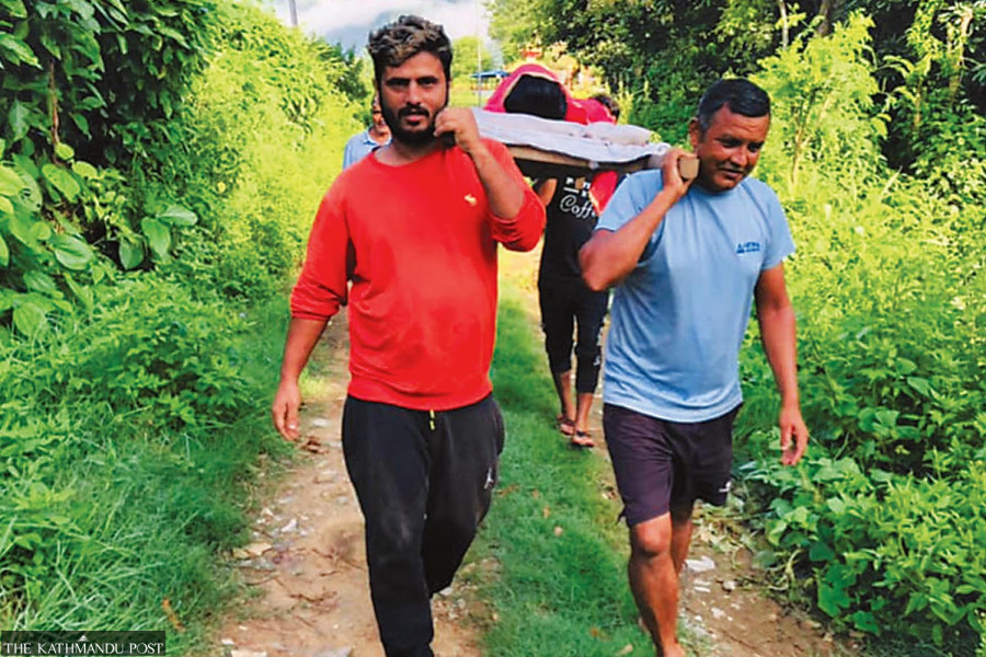 No access road for Palpa-Syangja bridge causes major travel hassles for locals and travellers