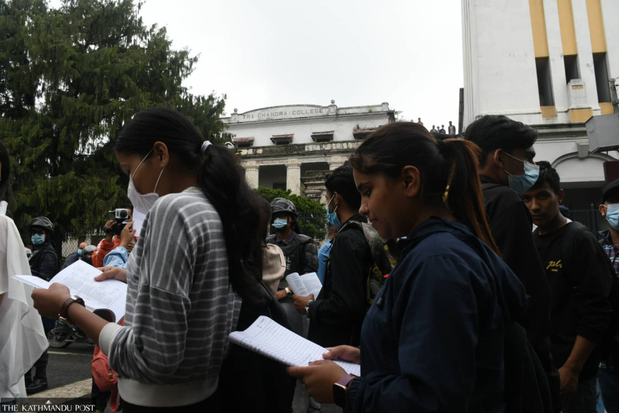Dismal narratives of education