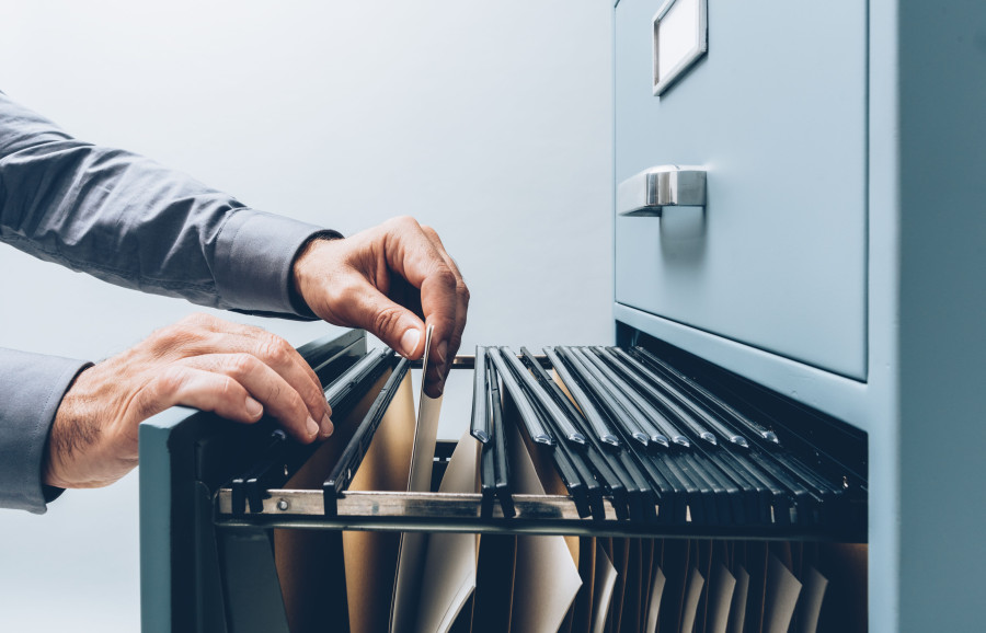 On archiving private papers