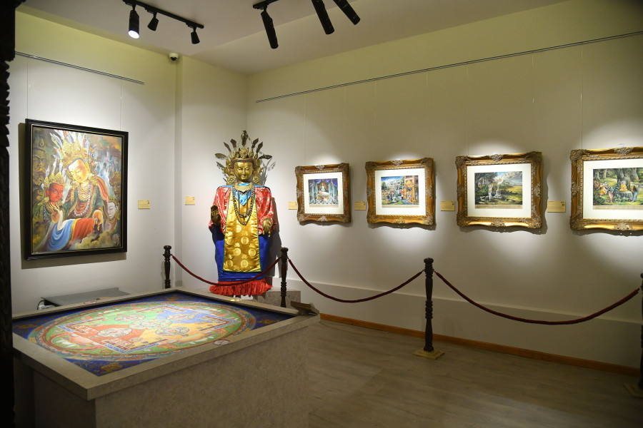 Diverse idioms of Nepali paintings