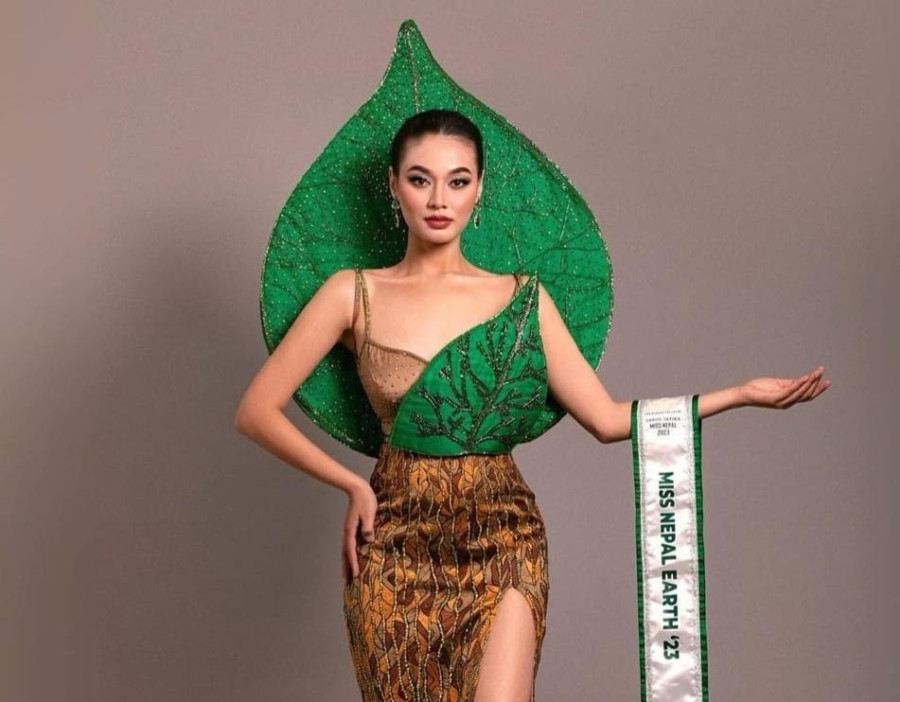 Bridging two worlds: One flight and one crown at a time