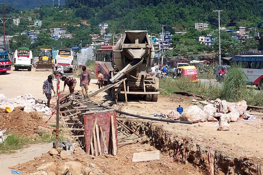 Prithvi Highway’s Anbukhaireni-Pokhara section widening drags on despite deadline extensions