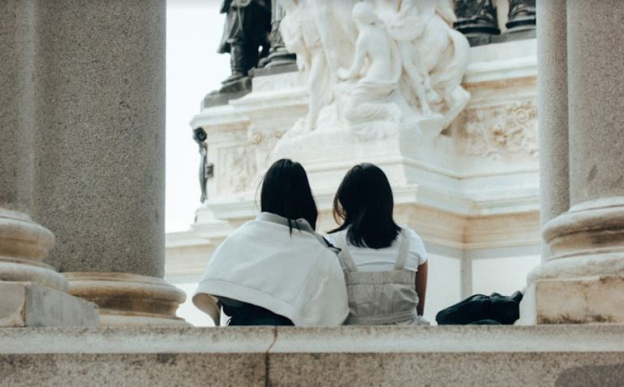 A friendship torn apart