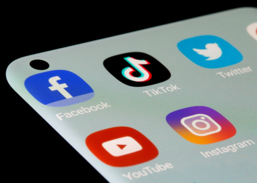 Government to regulate advertisements on social media platforms