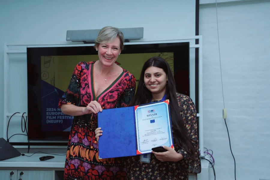 Journalist Sriju Saral wins Film Critics Competition