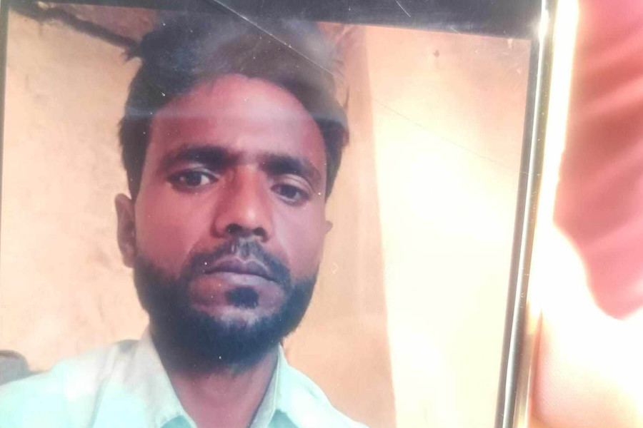 Man absconds after killing wife