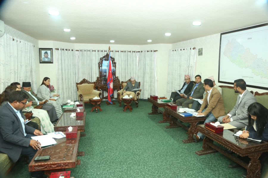 House discord lingers amid calls for probing home minister