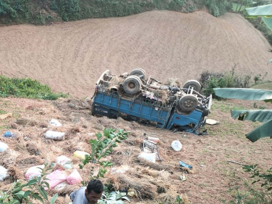 Death toll rises to four in Salyan truck accident