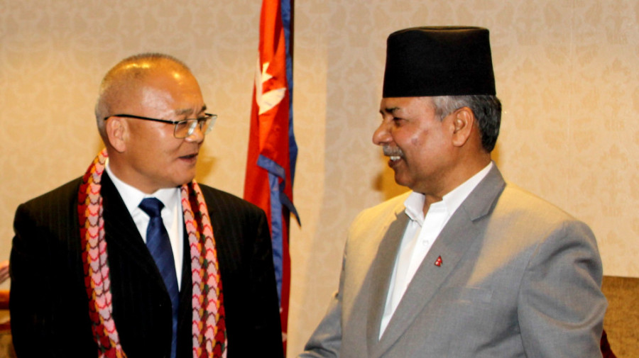 Chinese leader calls on Vice President Yadav
