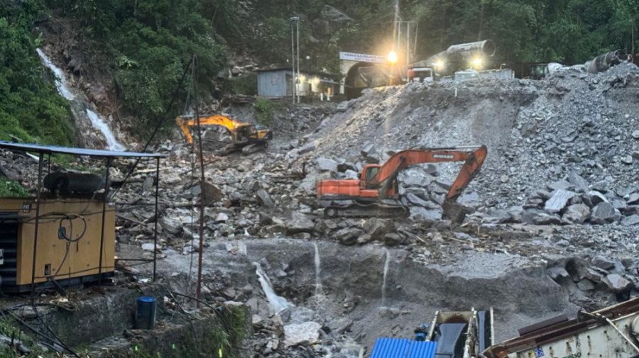 Landslide in Arun III project site kills one worker, injures two