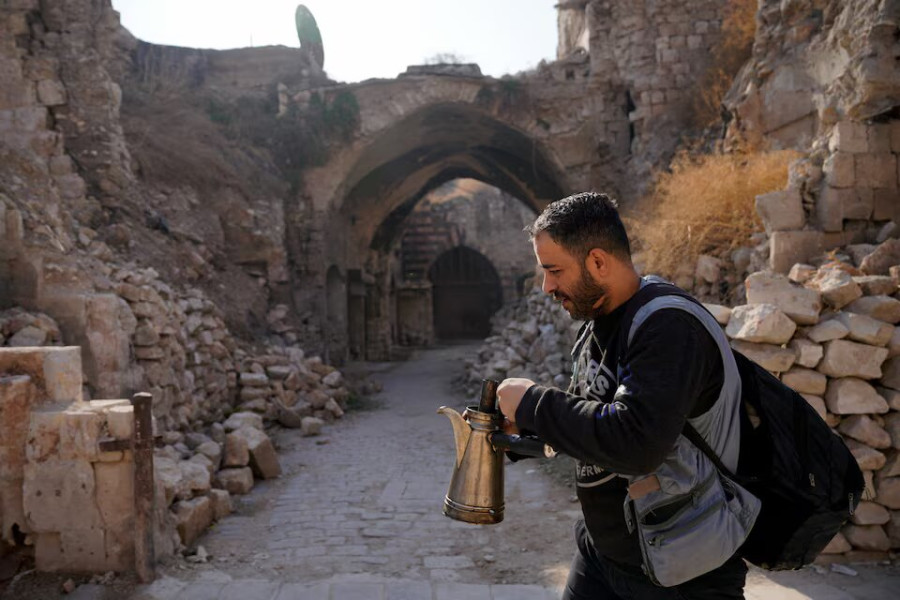 With Syria’s Assad gone, his PM agrees to hand power to rebel administration