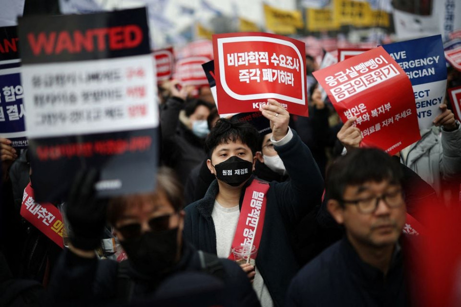 South Korea says to start legal action against doctors over walkout