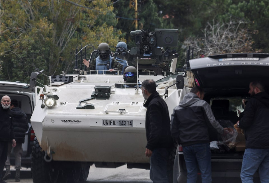 Israel-Hezbollah truce holds, displaced Lebanese begin to journey home