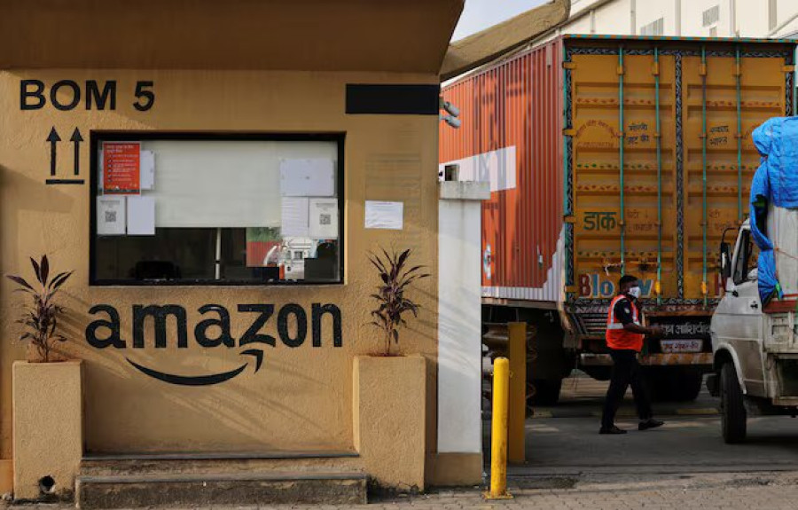 India to summon Amazon, Flipkart executives as regulatory scrutiny grows, source says