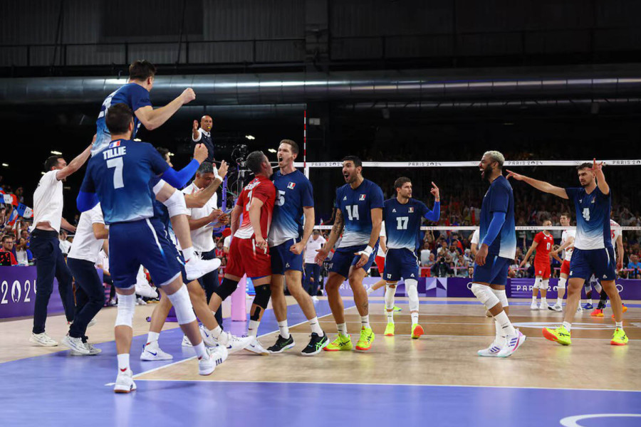 China retains top position with 39 gold